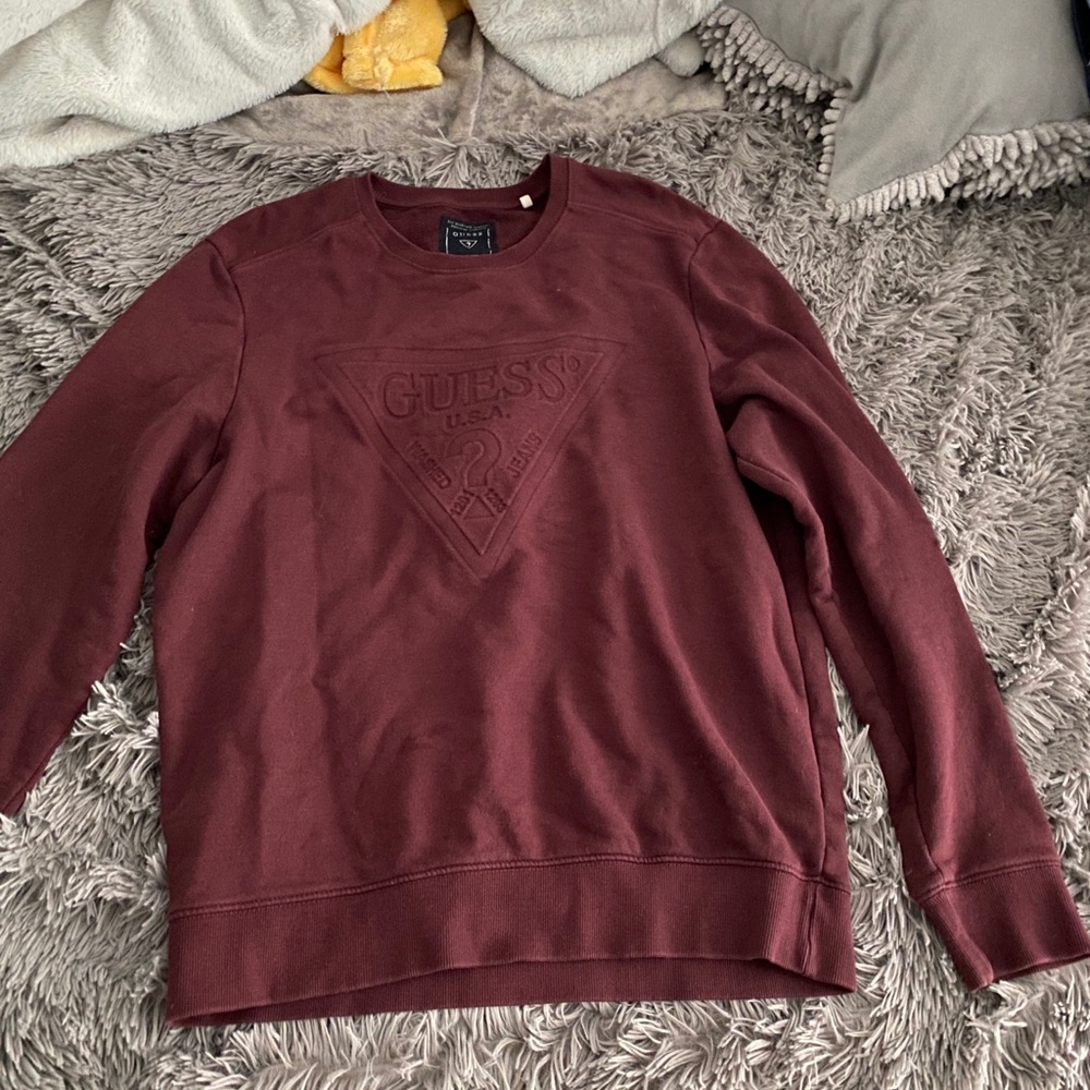 Guess Burgandy Maroon Crew Large